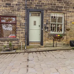https://maria-cottage.yorkshirehotels.net